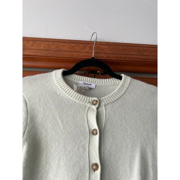NWT Madewell Women's Cashmere Button-Front Cardigan Sweater Pale Green Size XXS - Picture 3 of 10